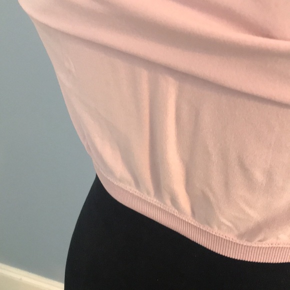 Racer back form fitting tank light Pink with magenta trim - Picture 5 of 9